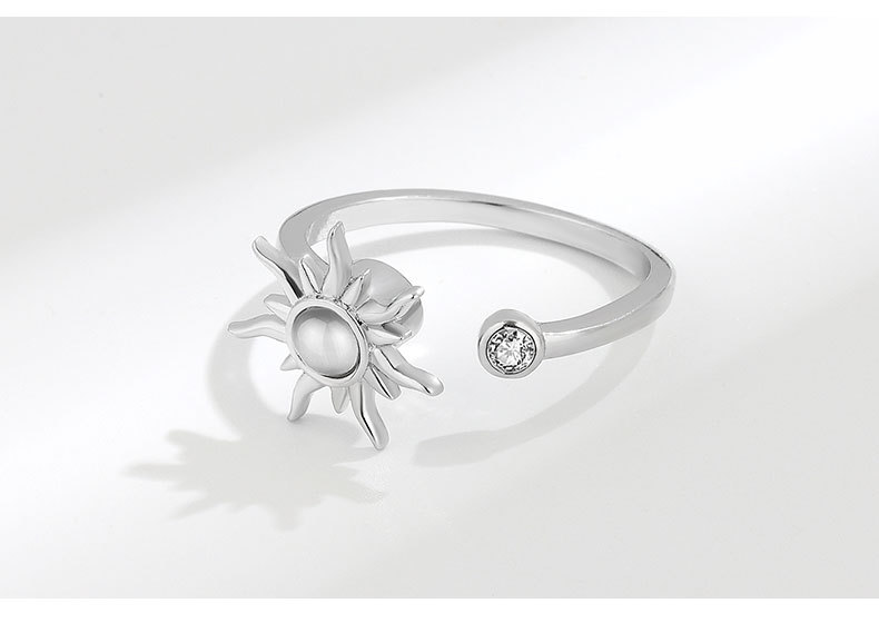 Radiant Sun Fidget Spinning Ring