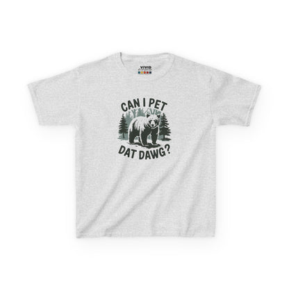 Front view of a gray "Can I Pet Dat Dawg" meme kids T-shirt featuring a playful dog graphic. Part of the Vivid Divergence Sensory Friendly Kids Shirts Range. The perfect T-shirt for sensory-sensitive kids and comes with a Sensory Satisfaction Promise.